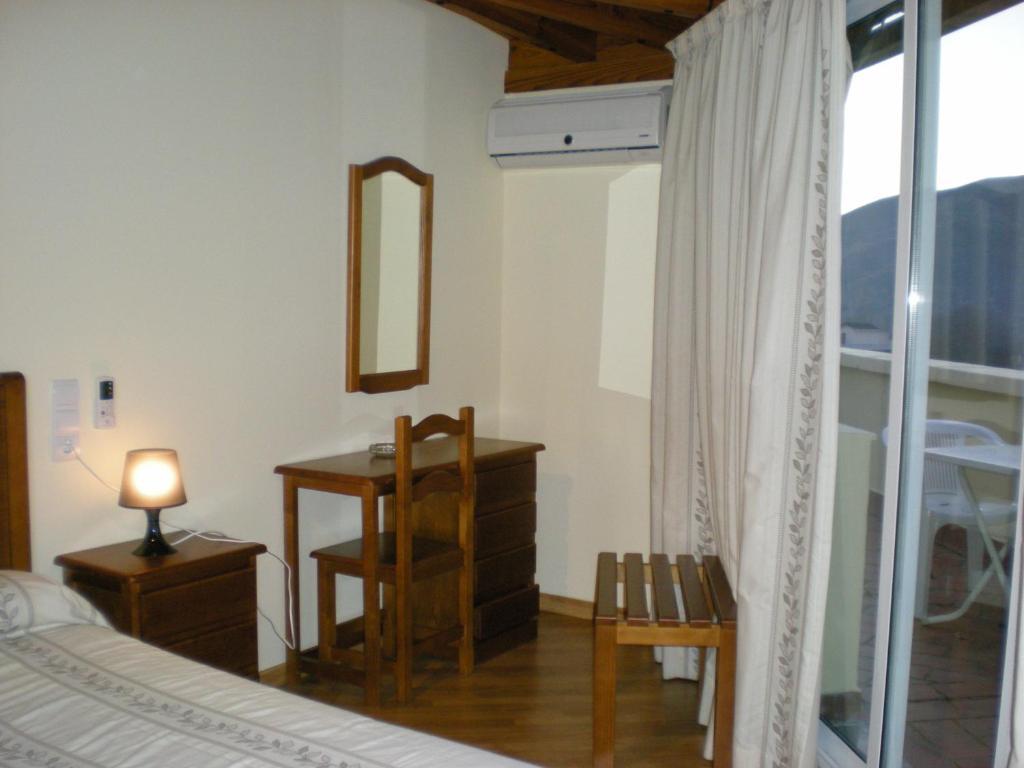 Labella Maria Hotel Pinos Genil Bilik gambar