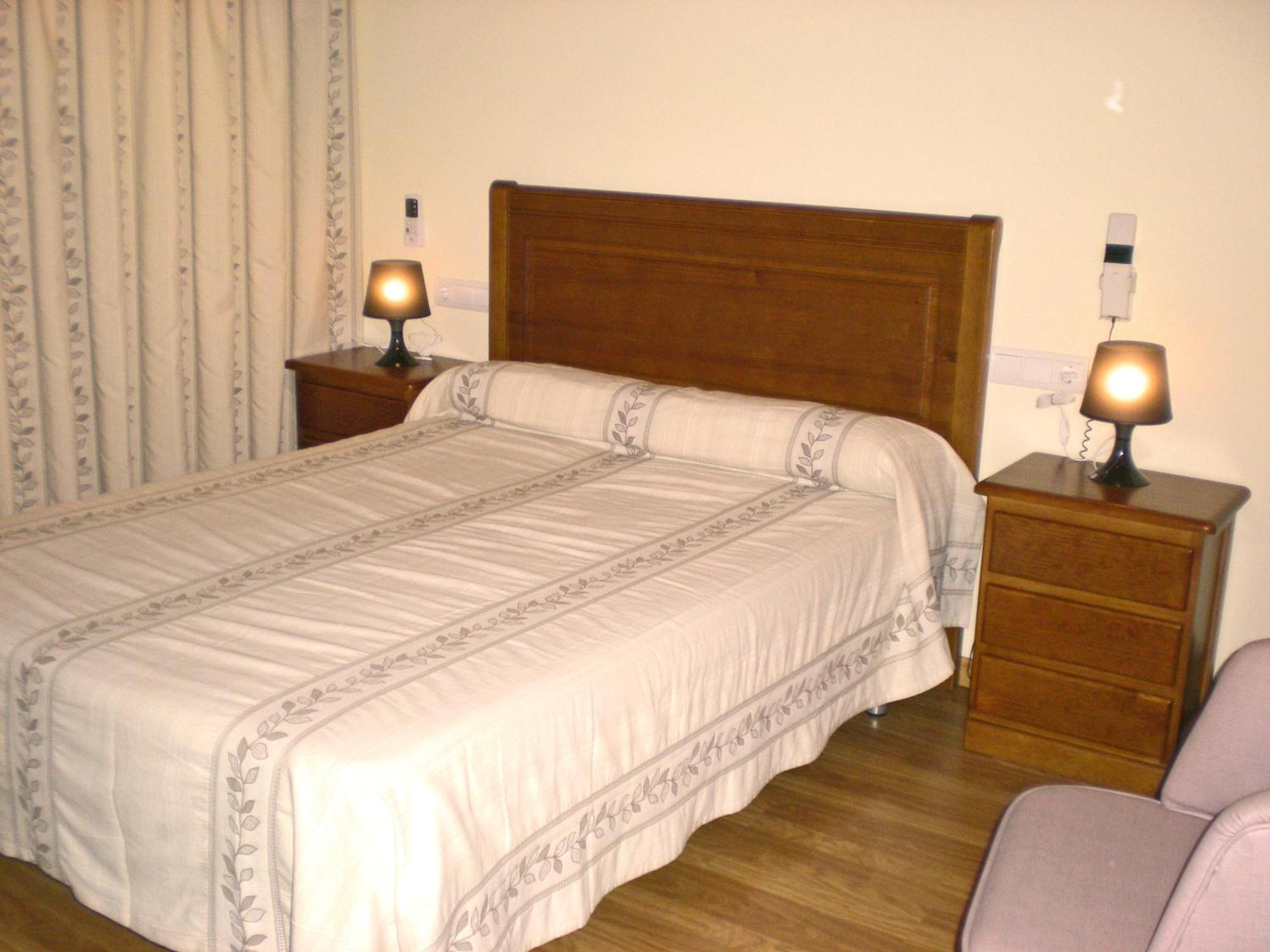 Labella Maria Hotel Pinos Genil Luaran gambar